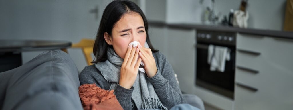 Clean, allergen-free living room with air purifier and minimal decor